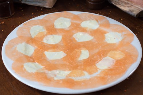 carpaccio-di-salmone-e-mozzarella